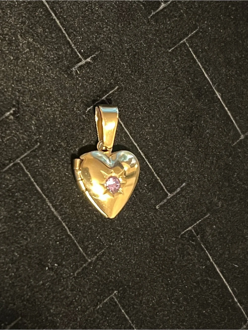 Gold toned Heart Locket Pendant with Pink Stone